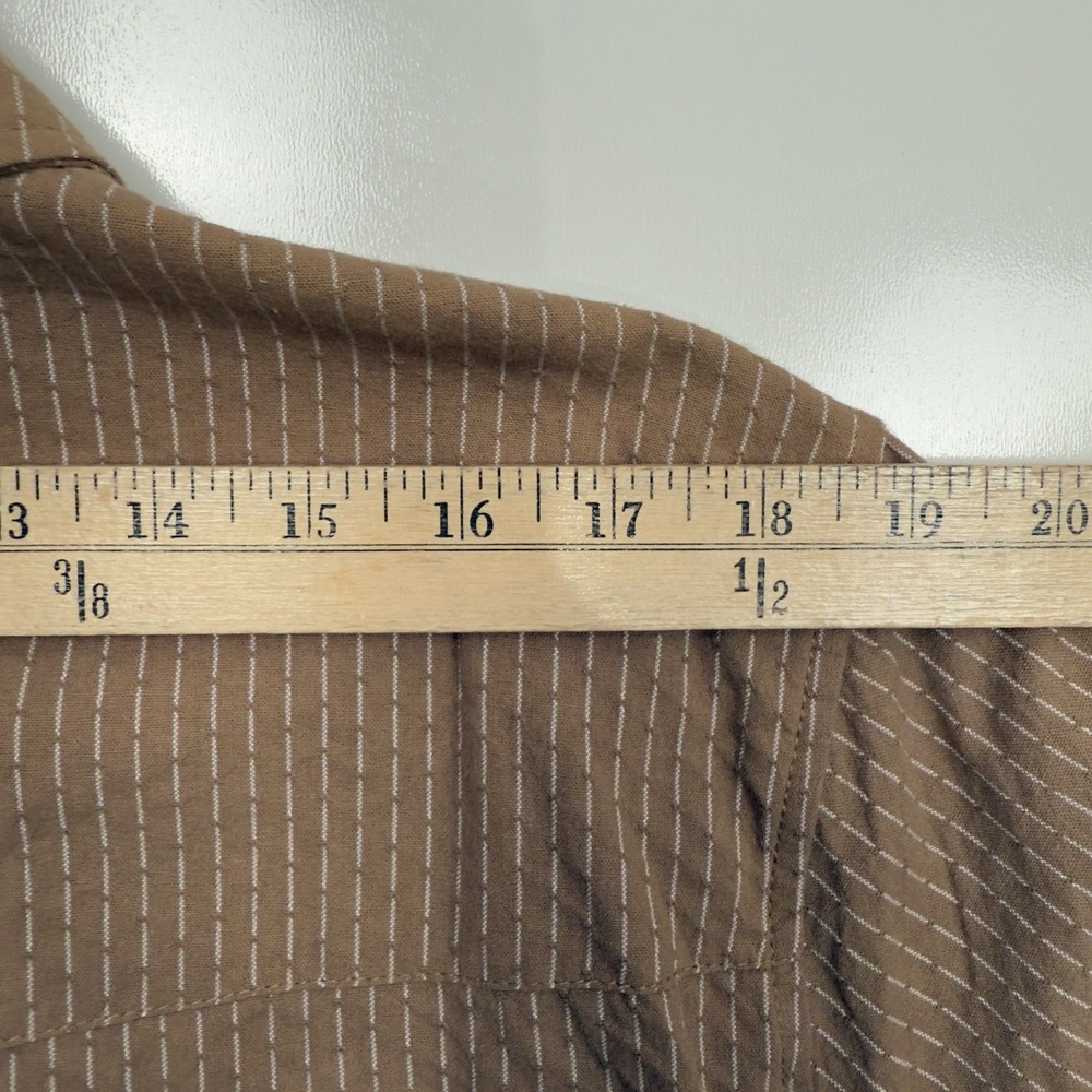 Hayden Shirt Womens 1XL Button Up Top Comfort Casual Preppy Career Pockets Taupe - Picture 16 of 16